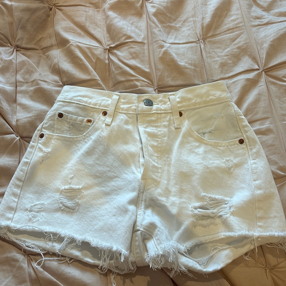 Women’s Levi Denim Shorts